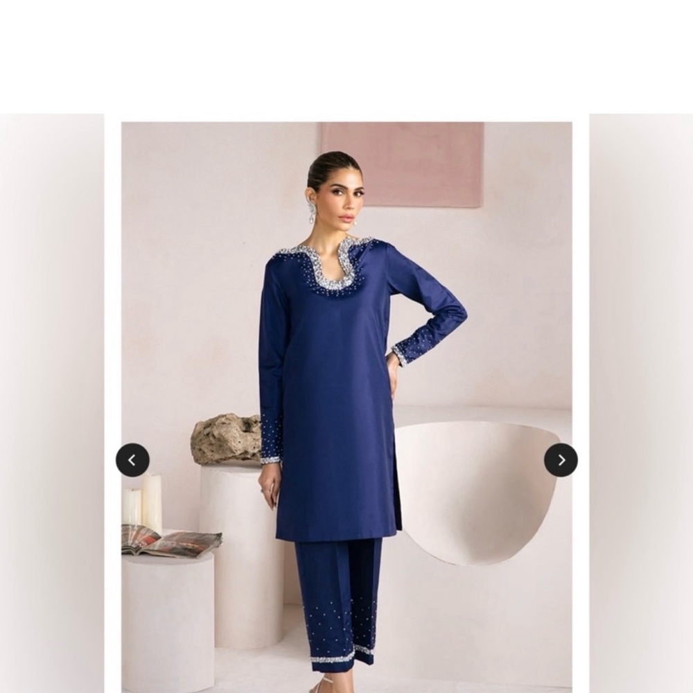 Pakistani Shalwar Kameez